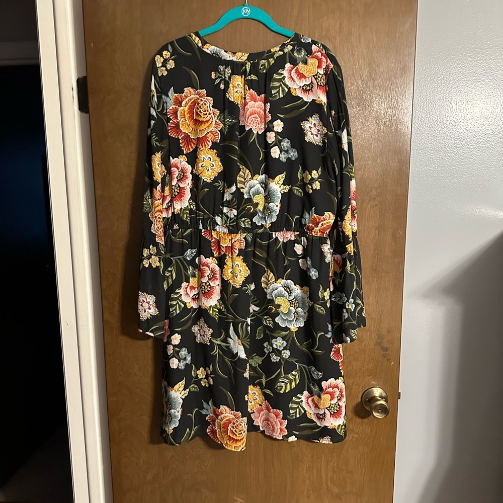 LOFT Long Sleeve Floral Dress - Picture 3 of 3